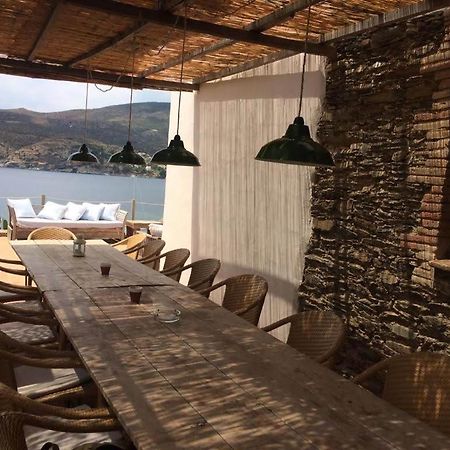 Isla Privada En Cadaques De Ensueno Con 11 Habitaciones Dobles Con Bano Privado Y Piscina Exterior photo
